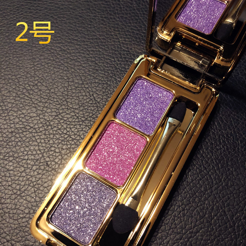 维妮小熊三色一亮到底钻石眼影