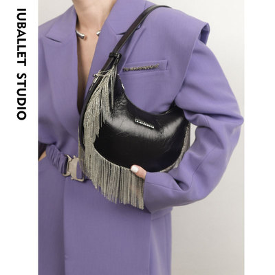 IUBALLET芭蕾因雾流苏月牙包