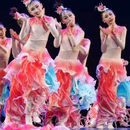 云波里锦鲤跃第十二届小鱼服装