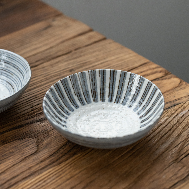 日本进口美浓烧釉下彩粗陶十草饭碗小钵碗面碗鼠志野条纹碗小汤碗