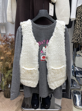 Hhh 2025年冬季新款韩版设计感针织马甲女宽松显瘦毛衣背心外套潮