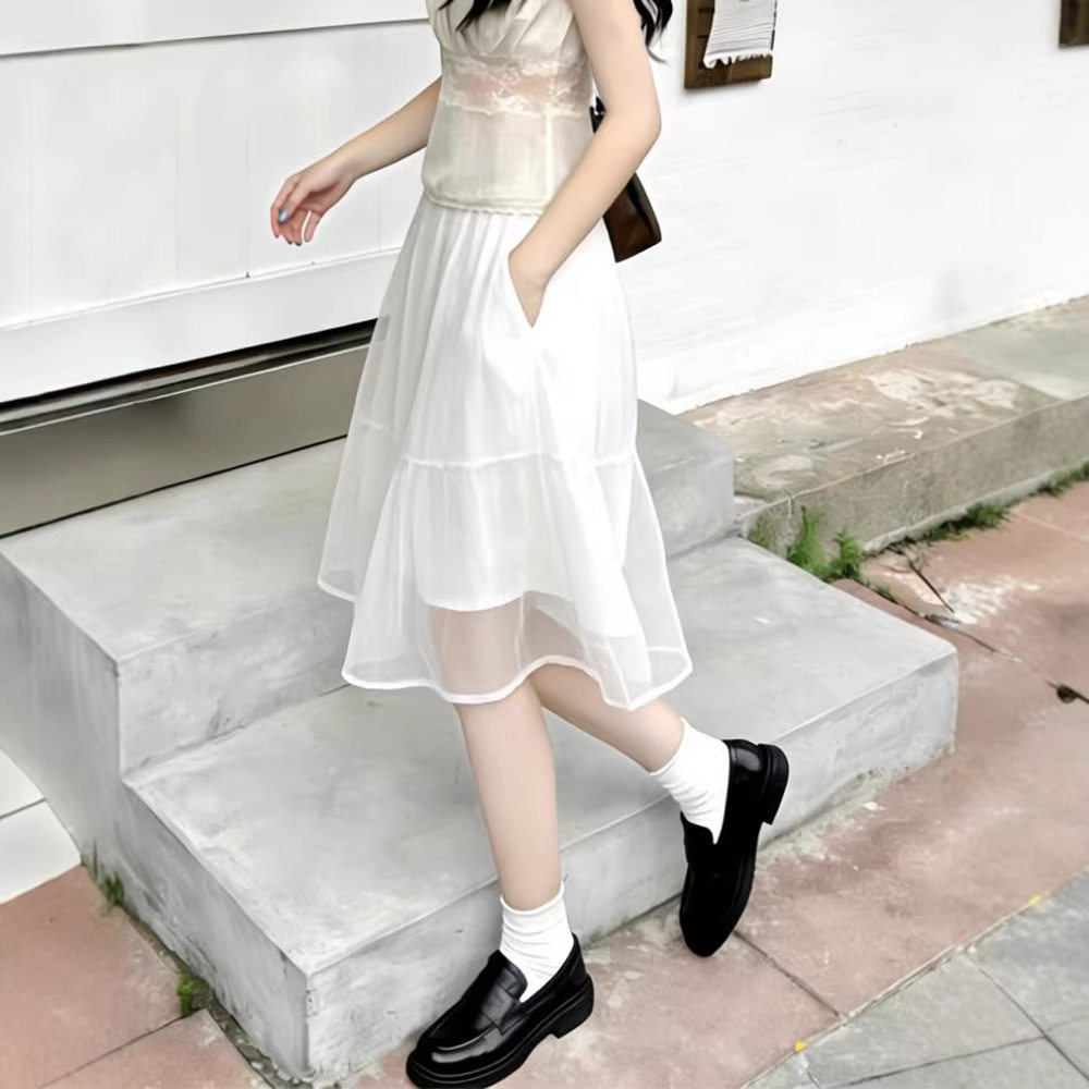 夏季薄款白色网纱中裙女2026新款休闲蕾丝半身裙高腰拼接A字裙子