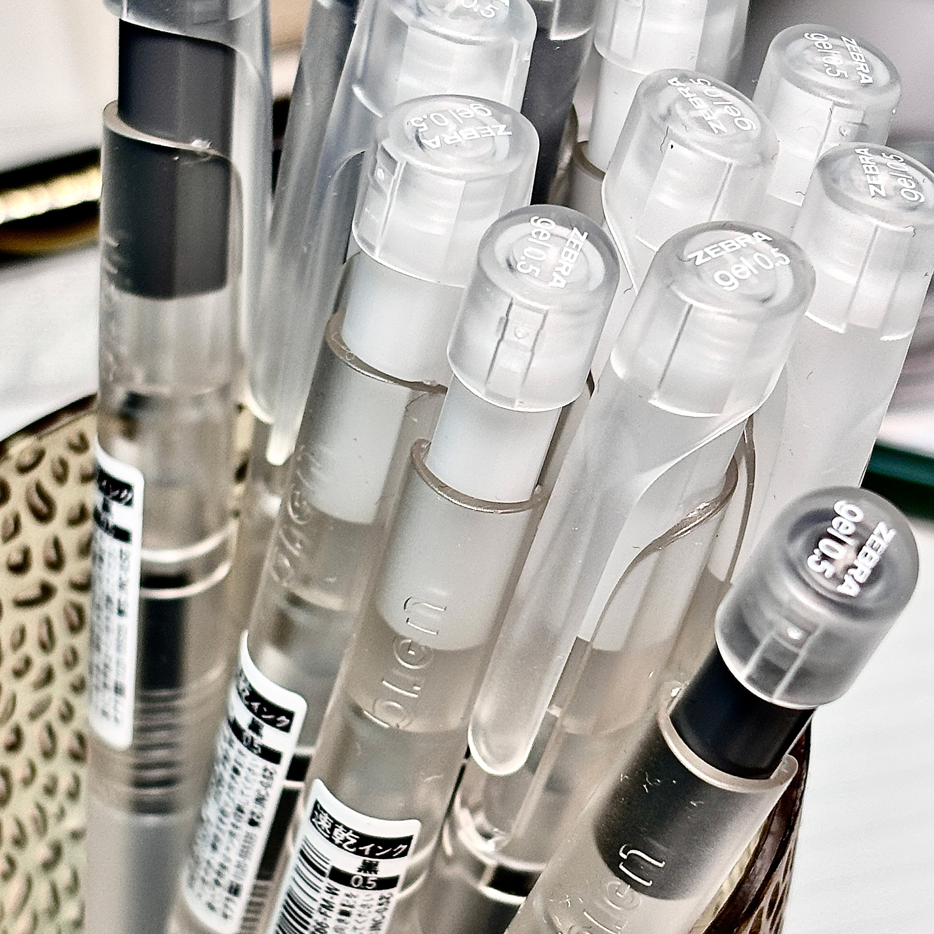 日本zebra斑马blen中性笔JJZ66减震低重心速干刷题笔全透明ins 风