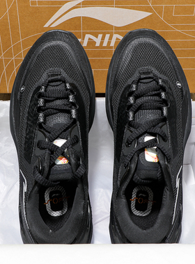 李宁跑步鞋男子2025秋冬款软弹底ARM潮流轻便休闲鞋黑色运动鞋