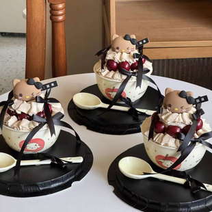 网红2026圣诞节蛋糕装饰新年黑皮kt猫车厘子碗苹果小狗樱桃抱抱碗