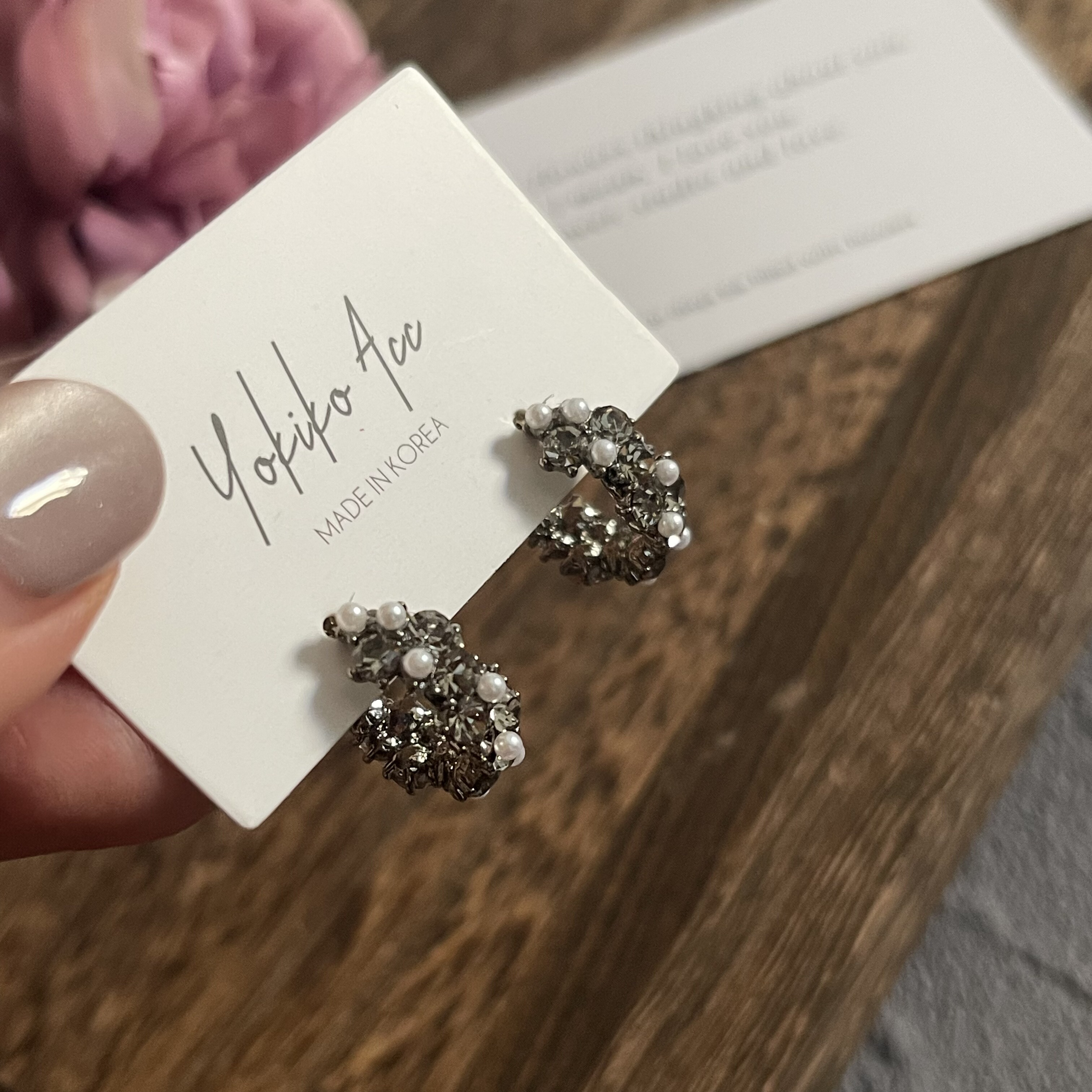 韩国进口新款黑色拼色珍珠耳环女轻奢高级感法式小众设计耳圈