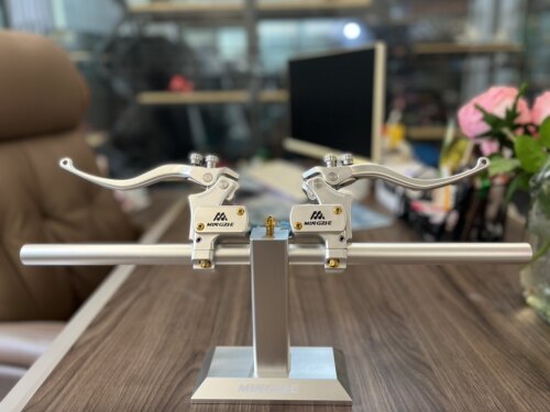 明浙M6S-1九号直推上泵9号E200PC90N80九号无损改装刹车手把