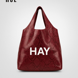 HUE25蛇年大容量纯色单肩包托特包蛇包皮质包红色包女挎包腋下包