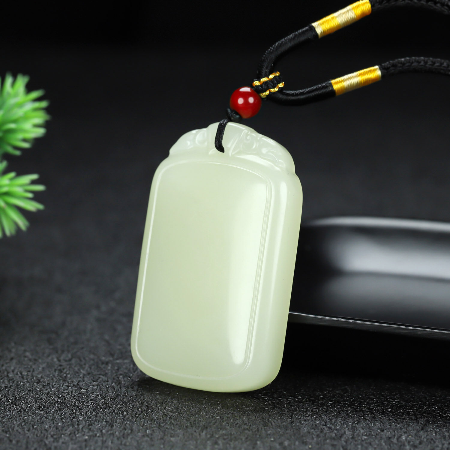 新疆和田玉平安牌吊坠男女款