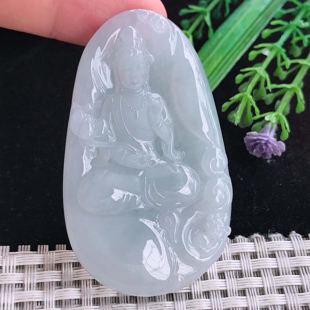 实拍A货翡翠61.3/38/6.3老坑冰润起胶白月光大势至菩萨吊坠翡翠玉