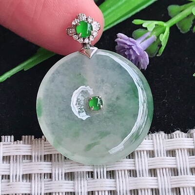 实拍A货翡翠23.7/4.6老坑18k金镶嵌冰种冰飘花平安扣吊坠翡翠玉扣