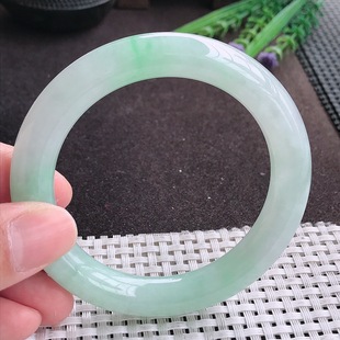 实拍A货翡翠57/10.8/10.6老坑冰胶水灵冰晴绿圆条手镯翡翠玉镯女