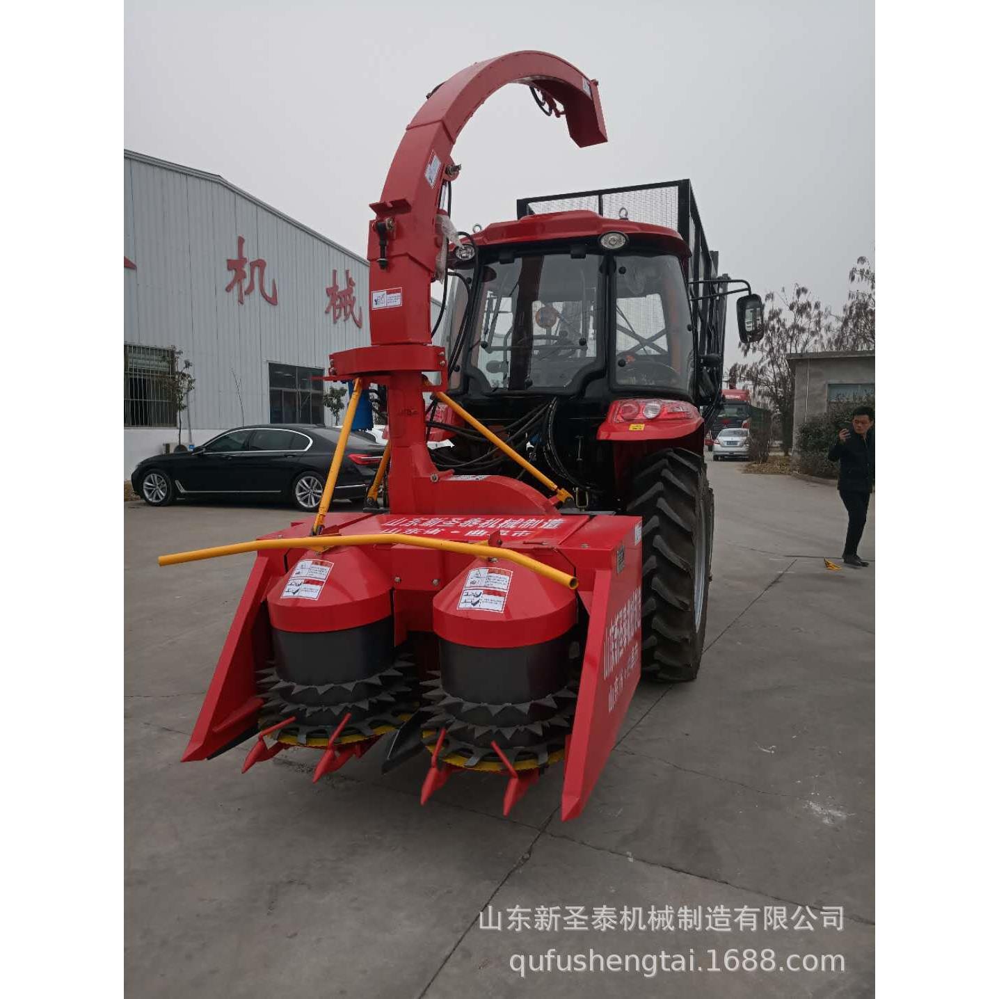 广西全株玉米收割机,秸秆收割青储机甘蔗青储粉碎收割机