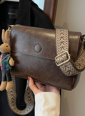 今年流行包包女2025新款潮高级感复古小方包春季美拉德单肩斜挎包