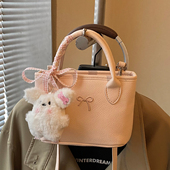 时尚 潮春季 高级感单肩包上班通勤斜挎水桶包 2026新款 手提包包女款