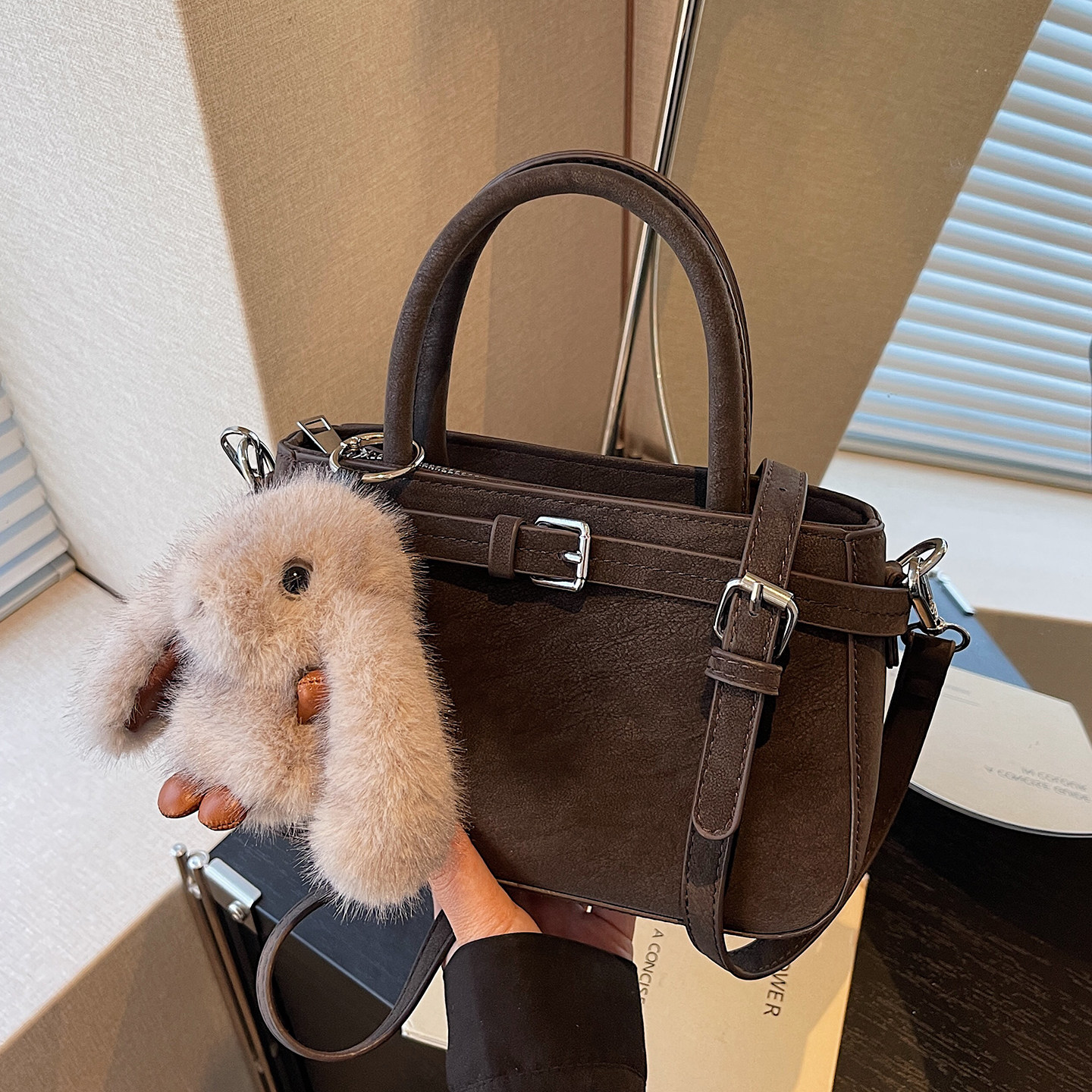 小众手提包包女式2025新款高级感复古精致单肩包上班通勤斜挎小包,箱包皮具/热销女包/男包,通用款女包,淘宝优惠券,粉丝福利购,淘宝优惠卷