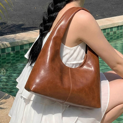 2026新款百搭复古大容量单肩包