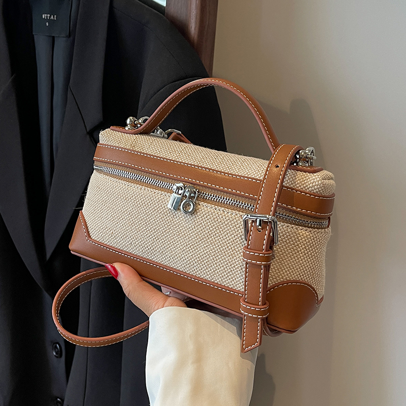 手提盒子水桶包百搭洋气斜挎包