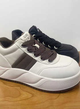 DFNI厚底小白鞋女圆头冬季爆款新款超火透气休闲奶呼呼大头板鞋