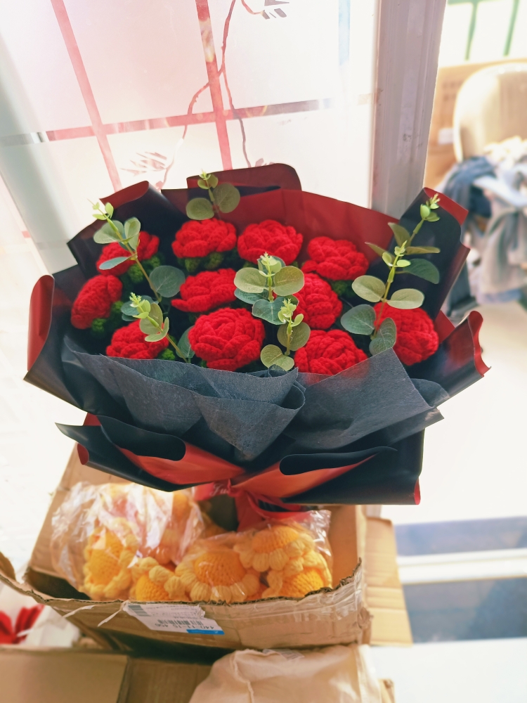 成品玫瑰花束教师节送老师仿真花永生花男生生日礼物送女友