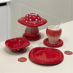 红色蘑菇餐具高颜值陶瓷喜庆碗盘碟礼盒套装 订婚备婚乔迁新居礼物