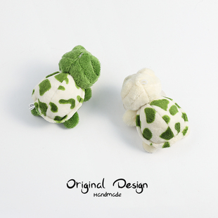 趴你身上的小乌龟胸针男女可爱韩版钥匙扣挂件学生书包包挂饰个性