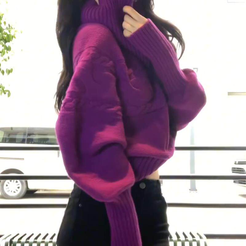 紫色围脖高领麻花针织衫女秋冬厚实宽松蝙蝠袖毛衣独特超显白上衣