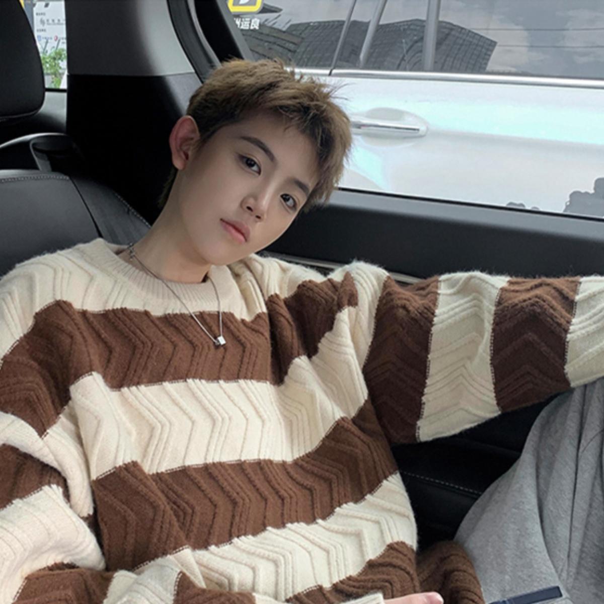 圆领毛衣男秋冬宽松慵懒