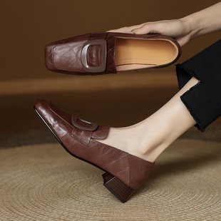 法式气质复古乐福小皮鞋英伦风粗跟低跟一脚蹬舒适深口方扣单鞋女