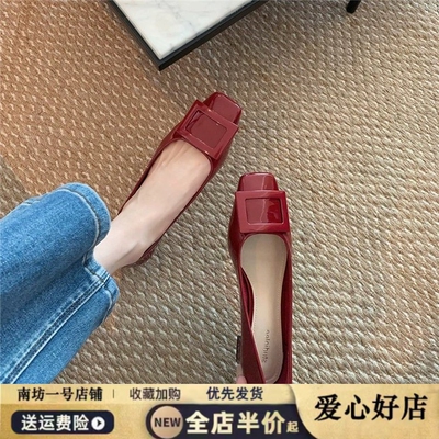 方扣浅口单鞋女粗跟2024春