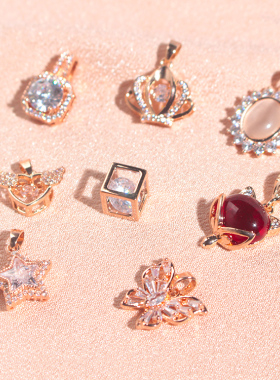 镀18k玫瑰单独吊坠女貔貅锆石