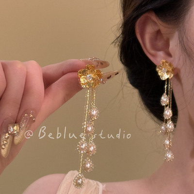 金枝玉曳~金色珍珠花朵流苏耳环女2025新款高级感显脸小耳钉耳饰