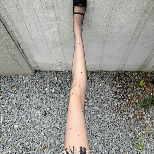 被问爆的0d波点丝袜！！弹力很大不掉裆~波点设计很显高级复古感~