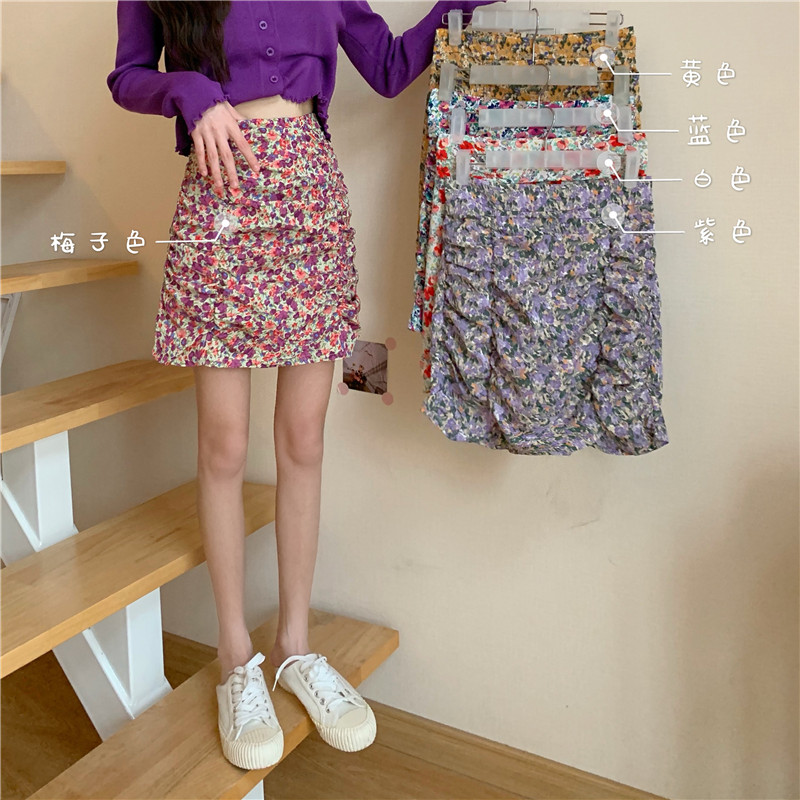 Real price: 2020 new floral skirt with high waist and all kinds of pleats