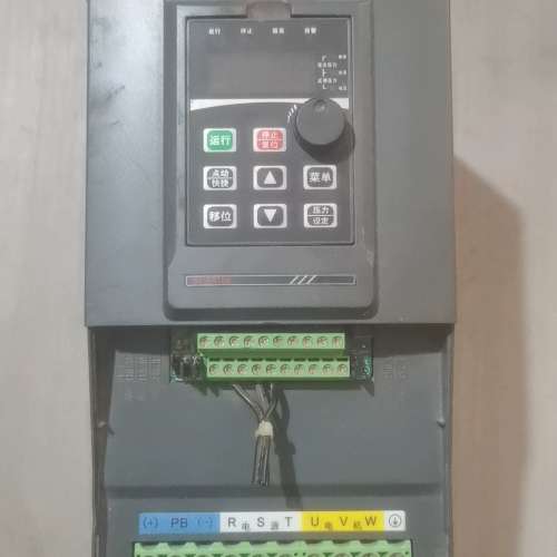 适用三晶变频器PDG10-4T7R5B，7.5KW功率，380V议价