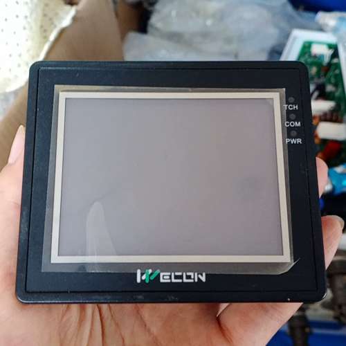 适用维控触摸屏LEVl2035T。实物拍照。功能正常。一个议价