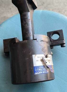 适用富伟FORWELL夹模器TX-6CH  H=50一台，成议价