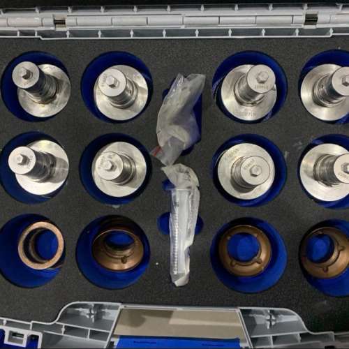 适用Ferrum接缝卷，进口精密机械，两箱工具，轻使用痕迹议价