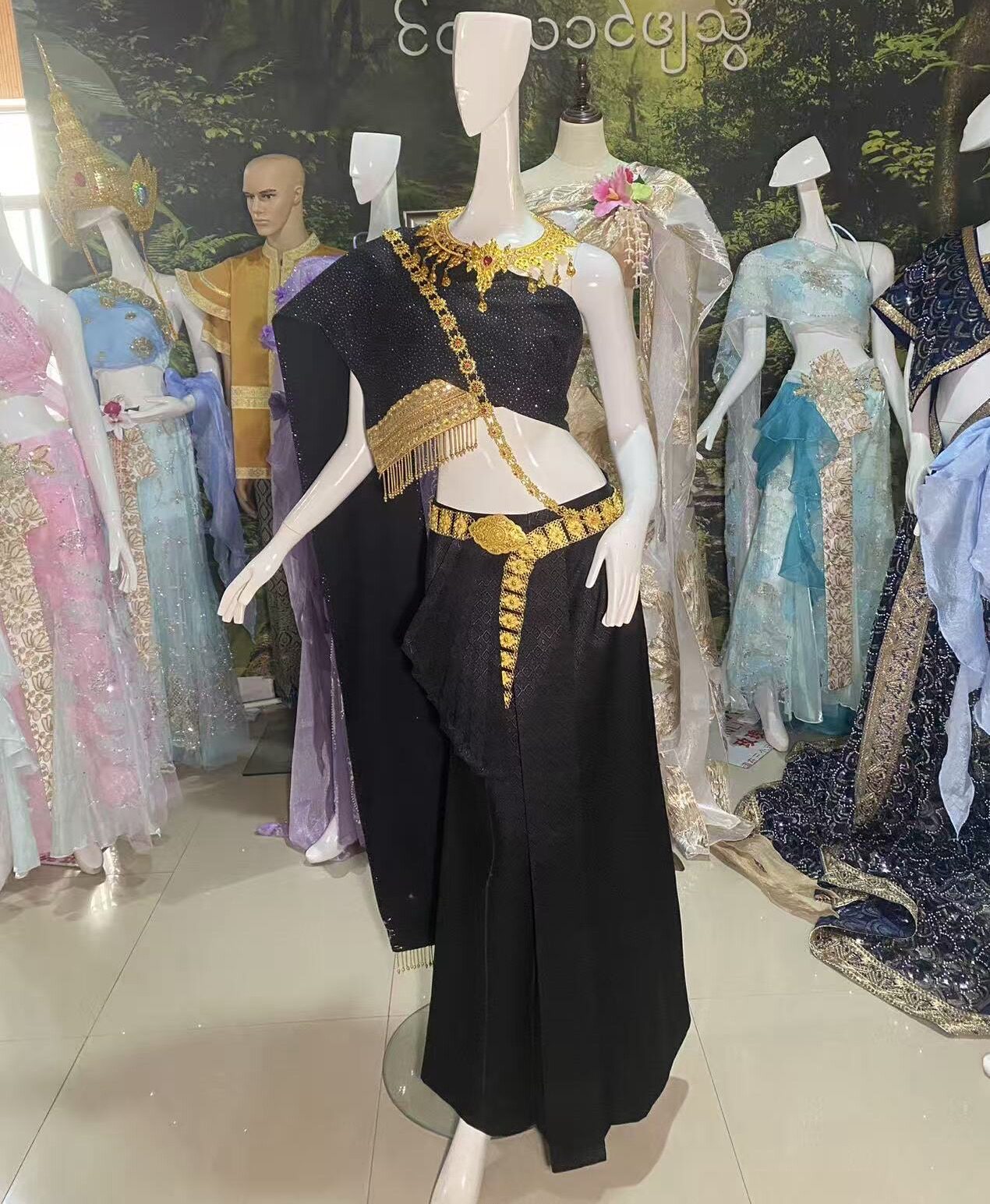 云南傣族泰国服装高定女少数民族风服饰舞蹈写真演出服舞台表演