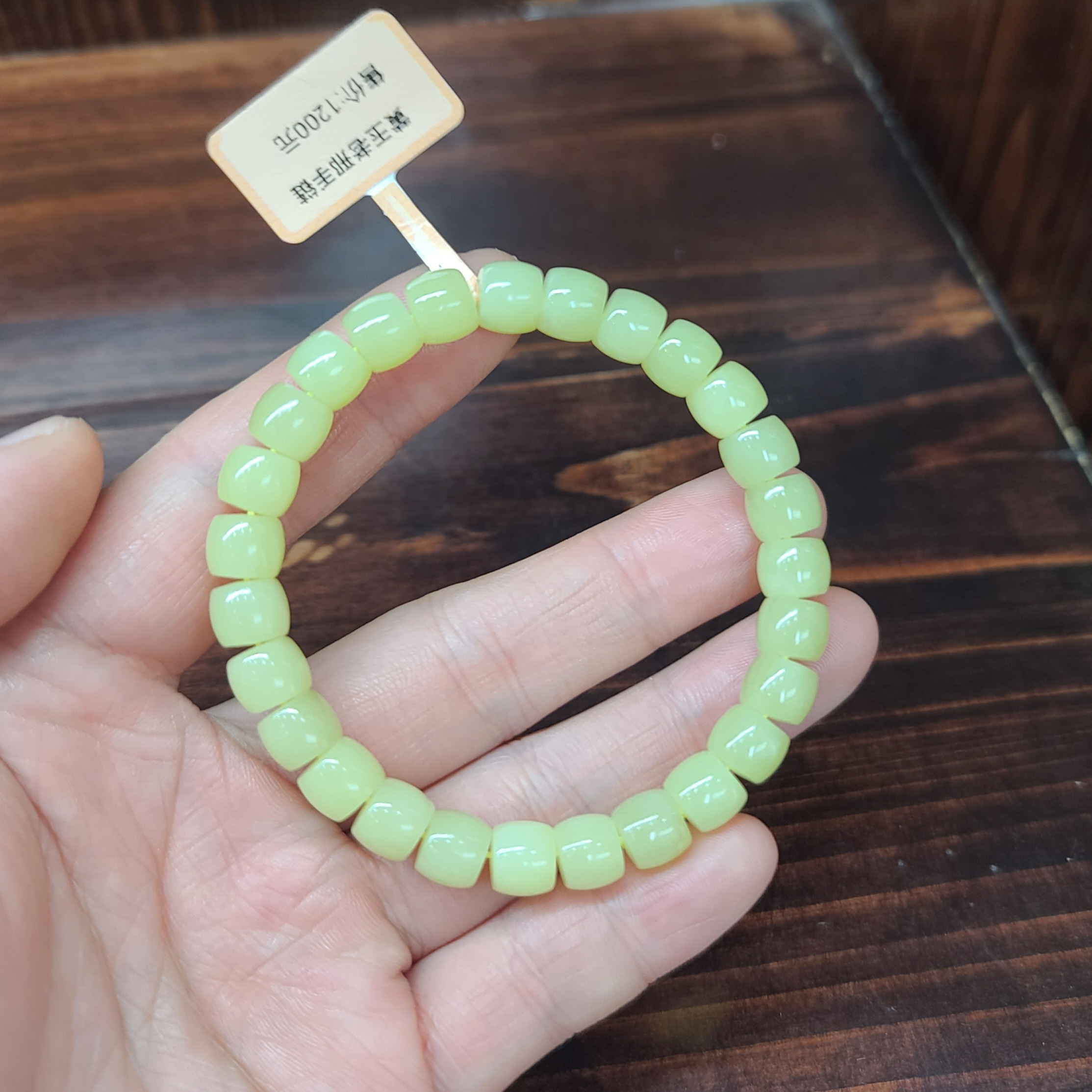 新疆和田黄玉老型珠手串 项链戒指宝宝锁平安扣 玉石雕刻培训学校