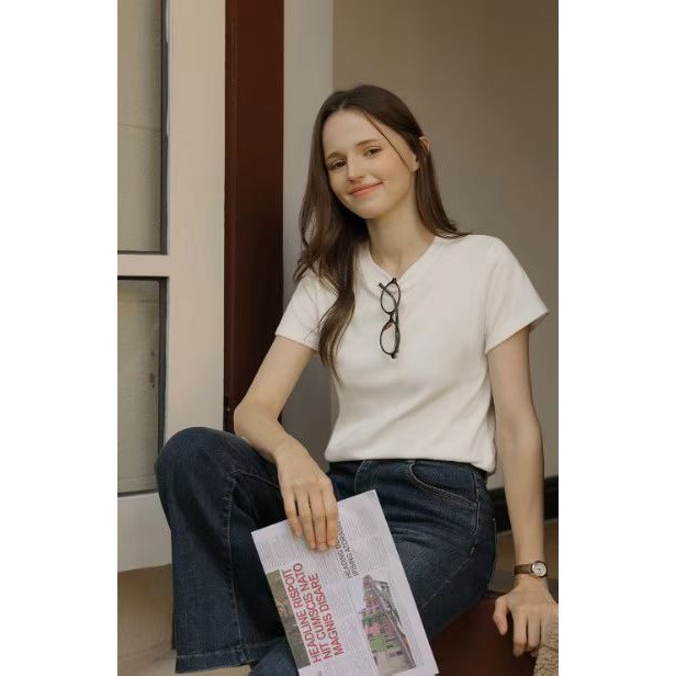 九1108韩国东大门t恤区latte-8690912风格秋季档口通勤档口纯色