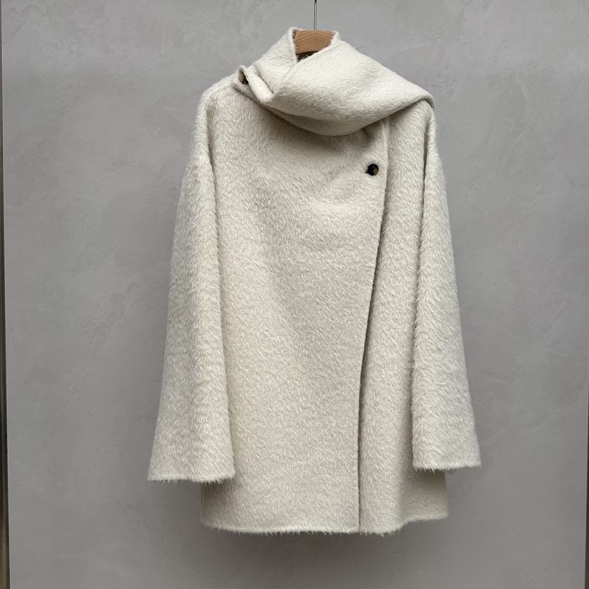 八1130韩国东大门运动瑜伽外套款大衣区4507513冬季优雅正品气质