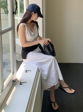 九0704韩国东大门连衣裙区Vergamot-8576410端庄通勤浪漫纯色舒适