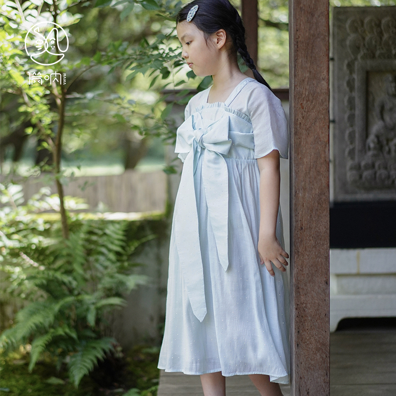 满呐汉服裙原创设计梦幻蓝色