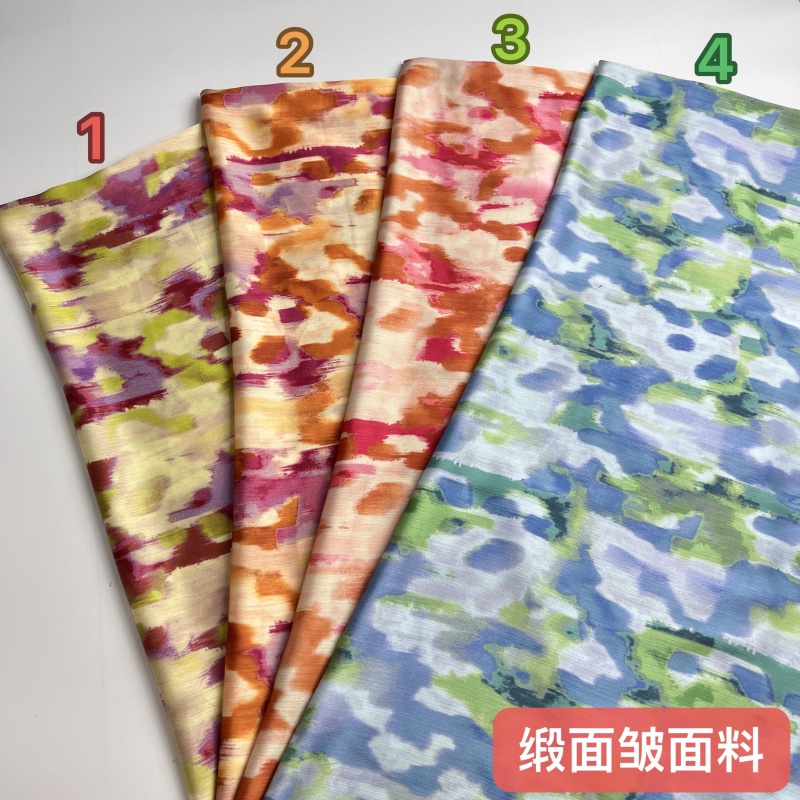 顺发纺织缎面皱印花布料批发价
