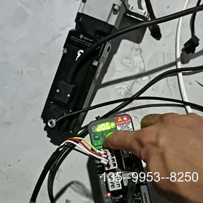 原装正品 伺服驱动器LXM28SU04M3X 功率0.4k价格详谈