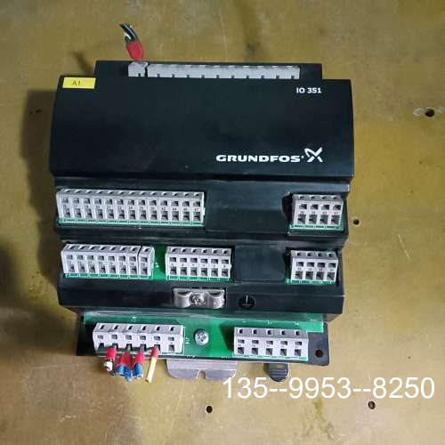 原装正品格兰富IO 351B 控制器，，轻微使用痕迹来自泰价格详谈