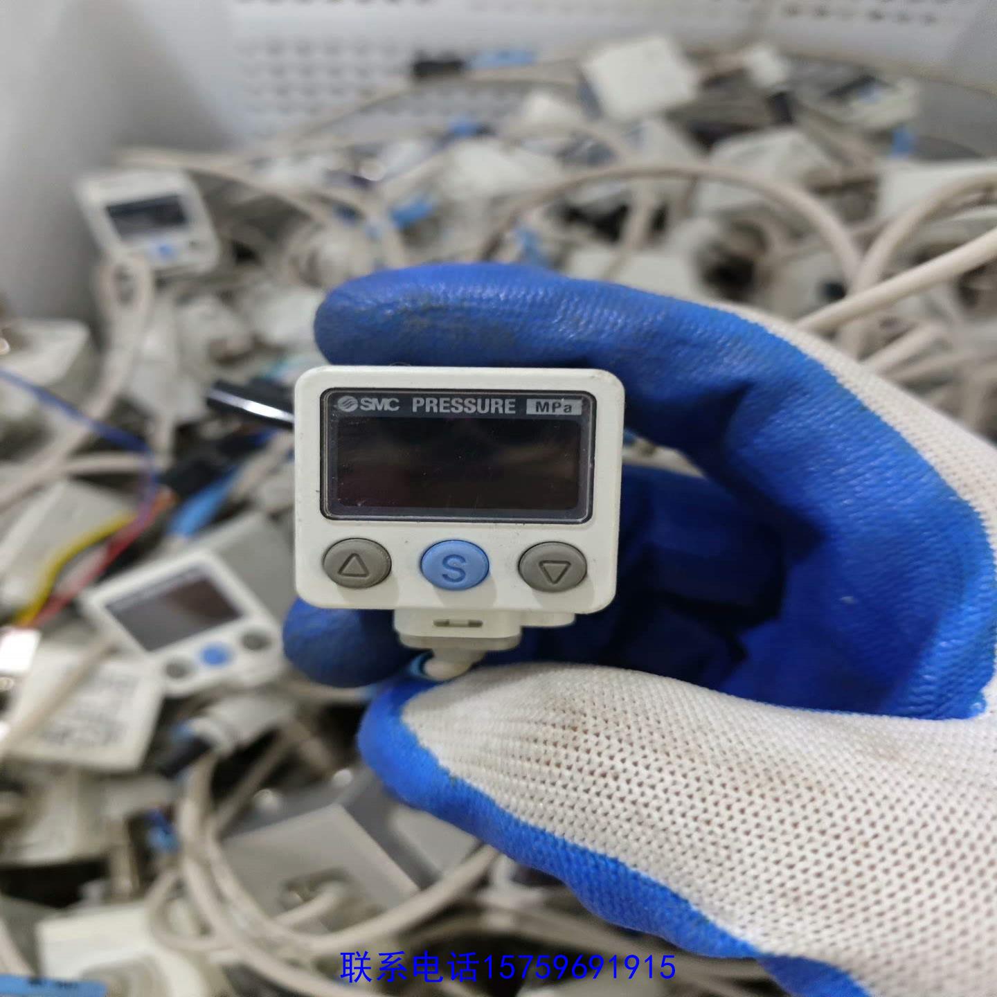 原装正品SMC数显压力开关ISE40A-01-R正压表功议价购买