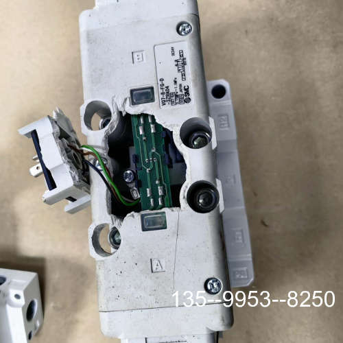 原装正品VQ7-8-FG-D-3ZRA04   SMC电磁阀，顶部塑价格详谈