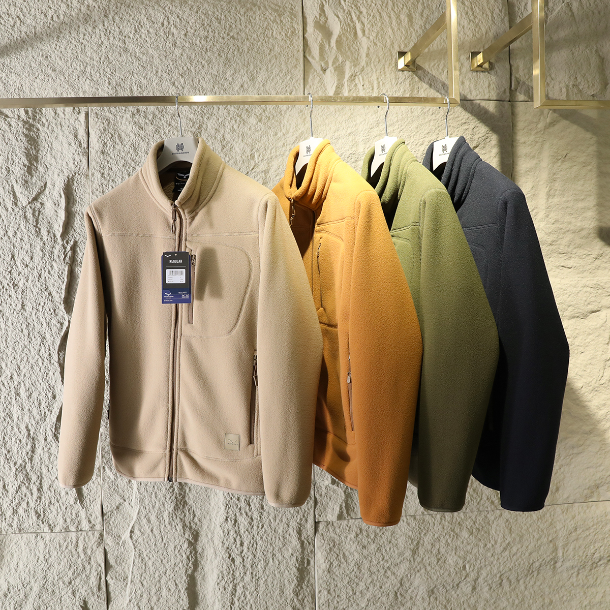 350克轻型摇粒绒2024春秋季新款户外男女羊羔绒立领卫衣外套8830